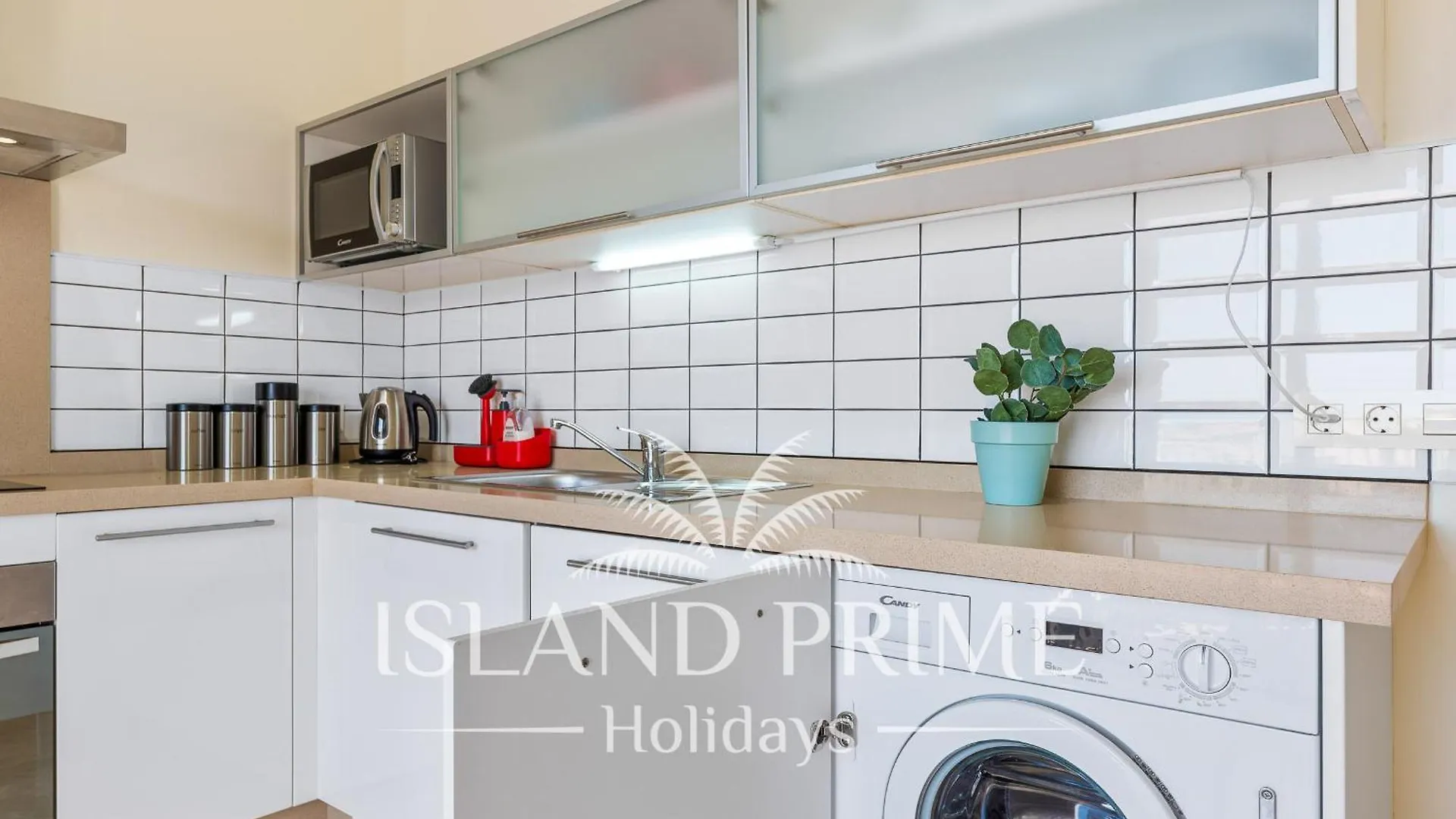 Family Home In Luxury Complex In La Caleta Mg5 Costa Adeje  Spanien